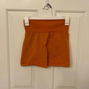 NVGTN Orange Seamless Contour Shorts